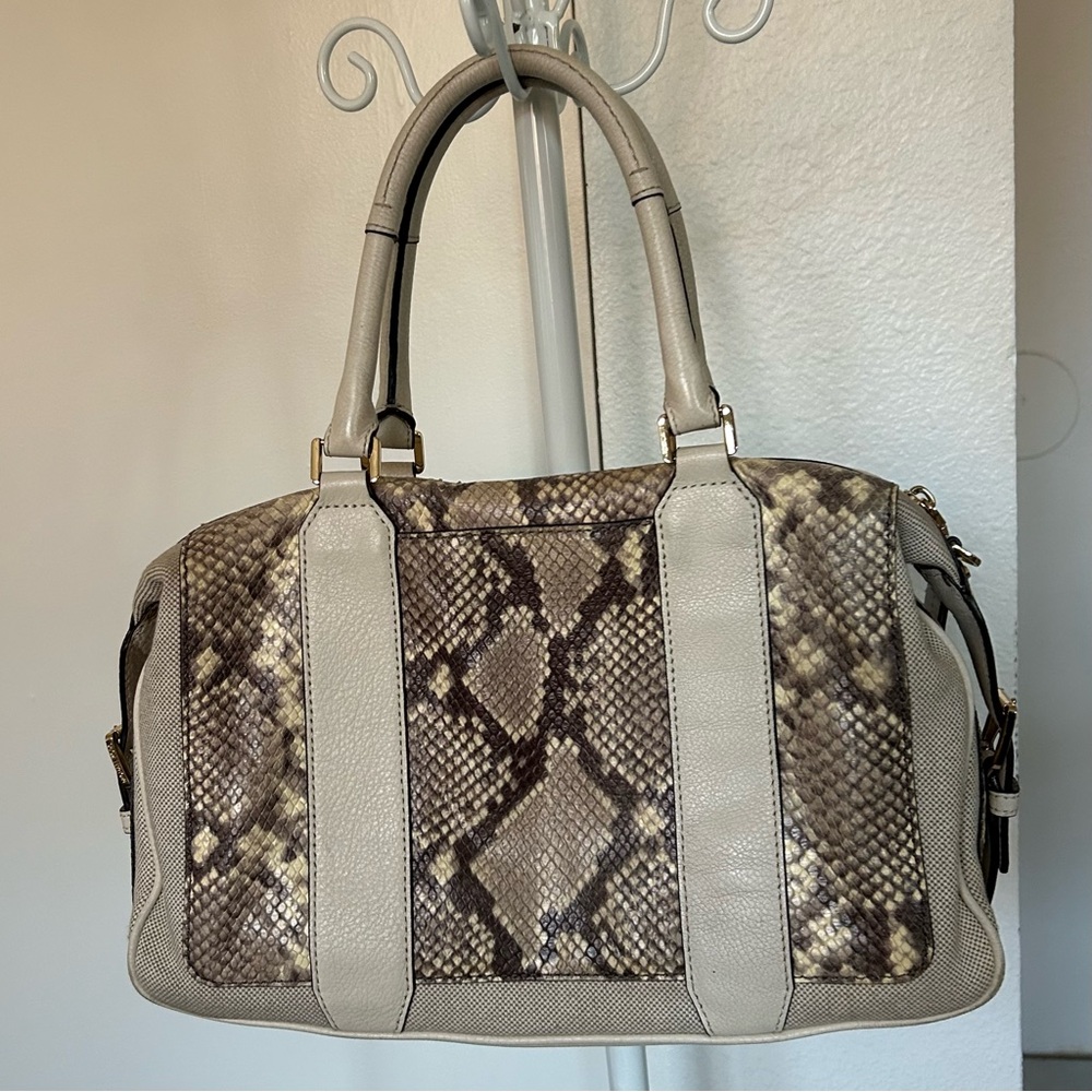 Michael Kors Snakeskin-Print Beige Leather Shoulder Bag With Gold-Tone Accents & - Picture 2 of 16